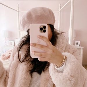 Meet your Posher, Hanna